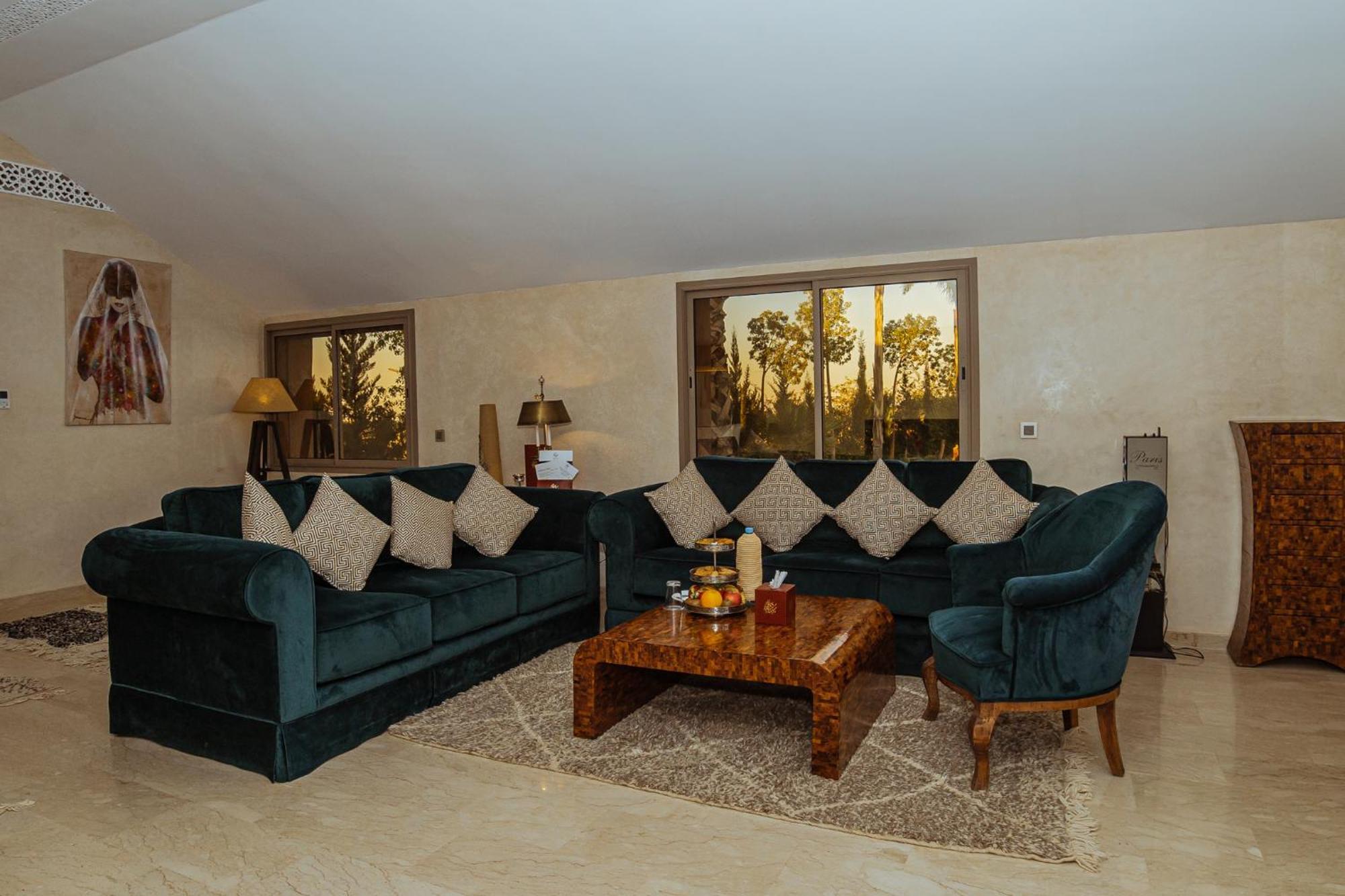 Sumahan Suites & Spa Tazrou Ngoại thất bức ảnh